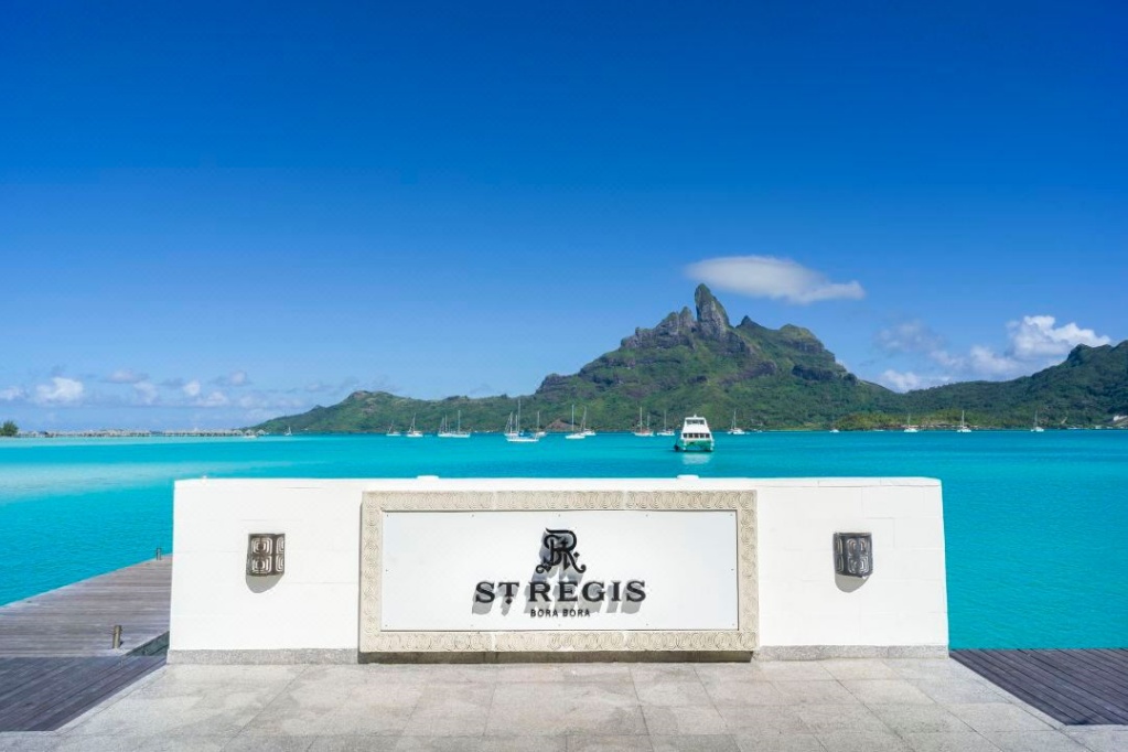 Le St. Regis Bora Bora Resort