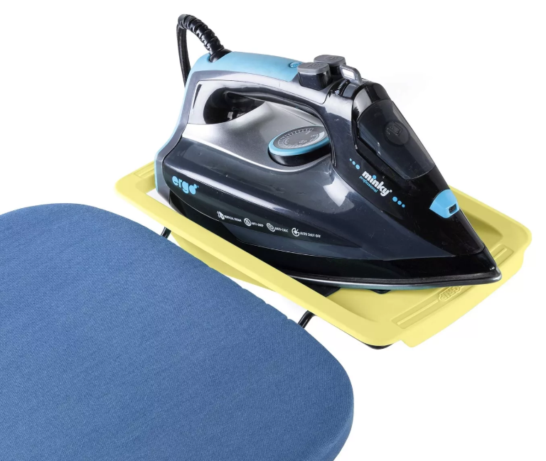 Planche &agrave; repasser murale2