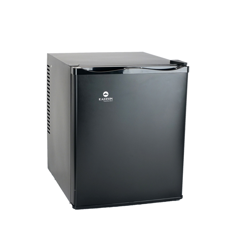 Au-delà des rafraîchissements : maximiser la satisfaction des clients grâce aux mini-bars des hôtels